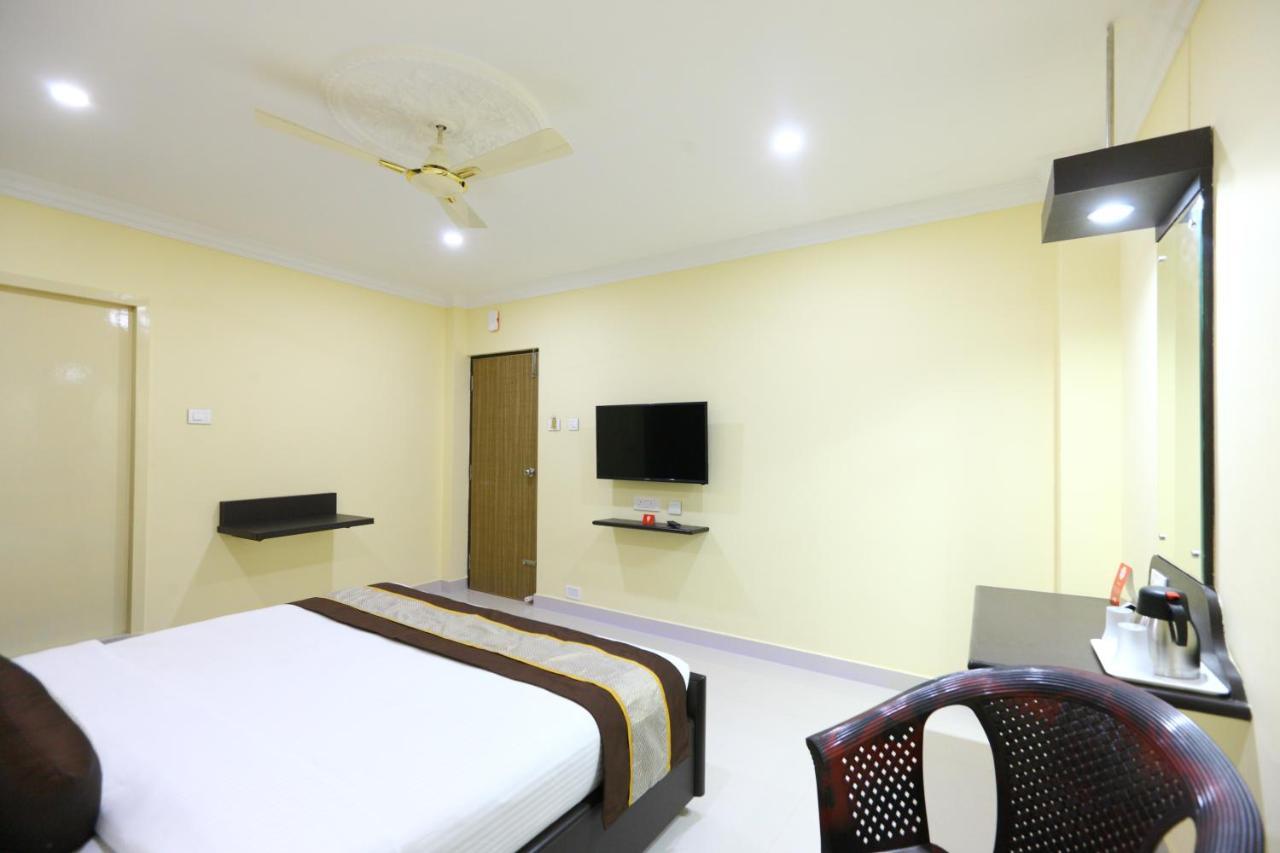 Hotel Salbala - Near Airport Ченнаи Экстерьер фото