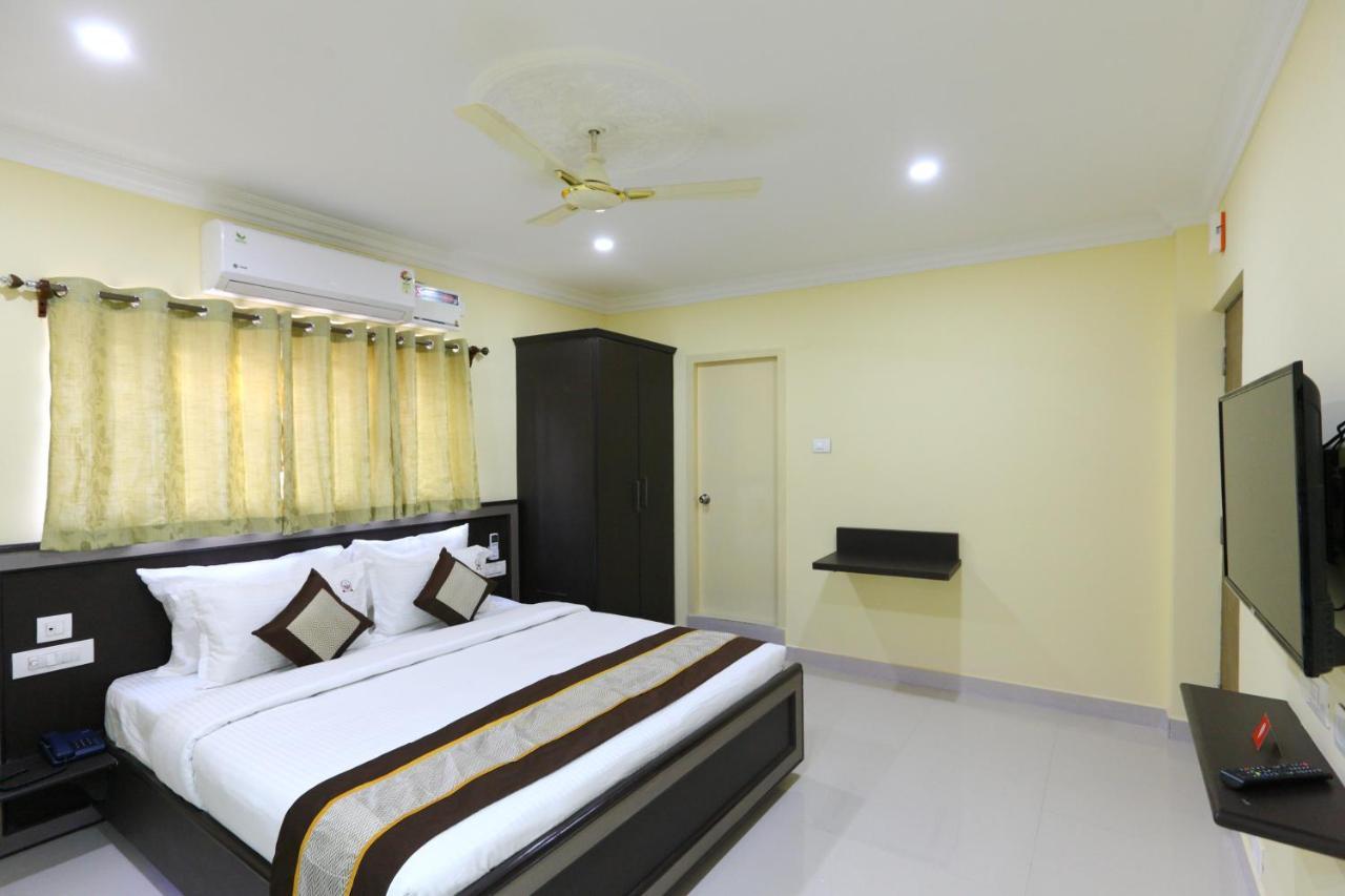 Hotel Salbala - Near Airport Ченнаи Экстерьер фото