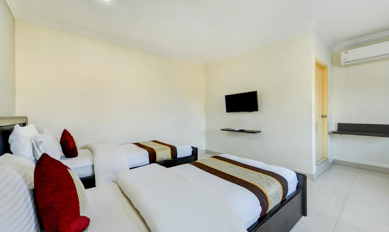 Hotel Salbala - Near Airport Ченнаи Экстерьер фото