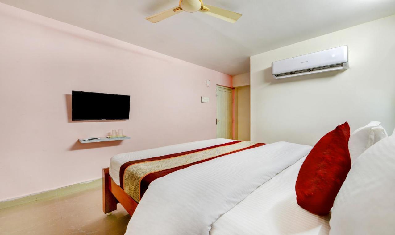 Hotel Salbala - Near Airport Ченнаи Экстерьер фото
