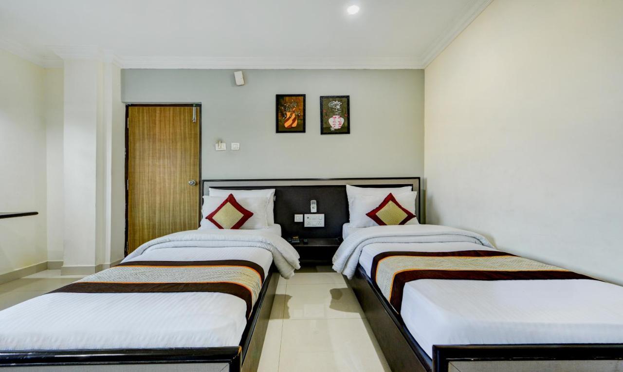 Hotel Salbala - Near Airport Ченнаи Экстерьер фото
