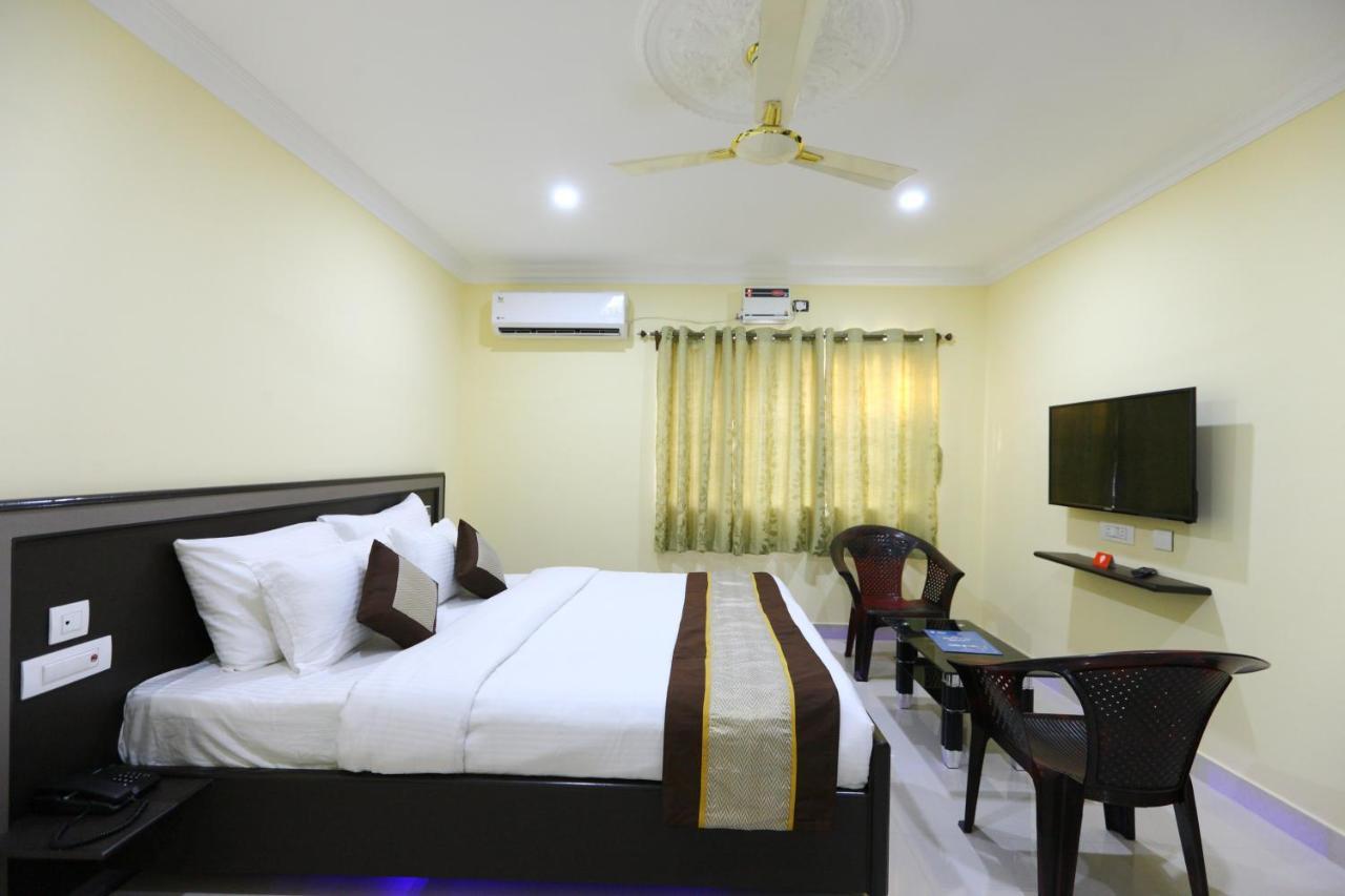 Hotel Salbala - Near Airport Ченнаи Экстерьер фото